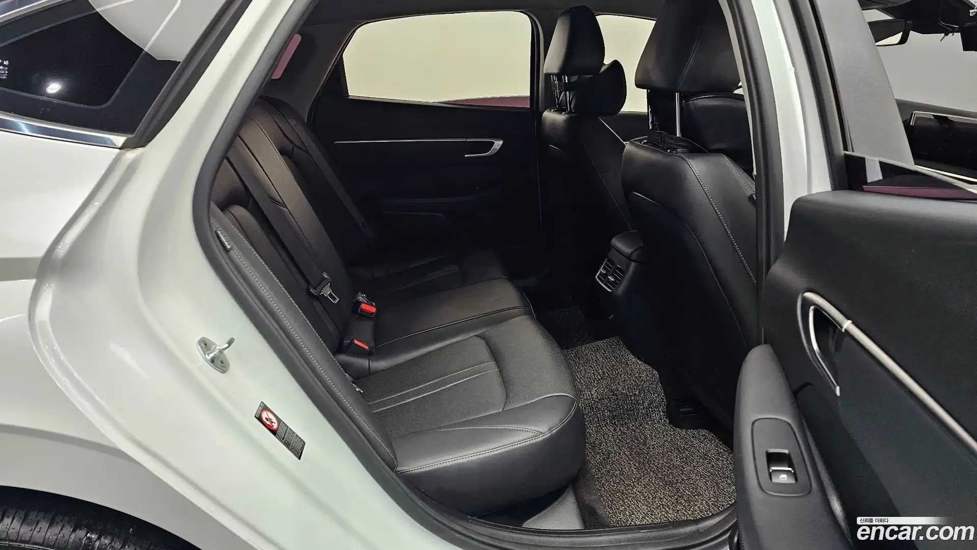 Sonata Hyundai 2019.4-OPTION-015