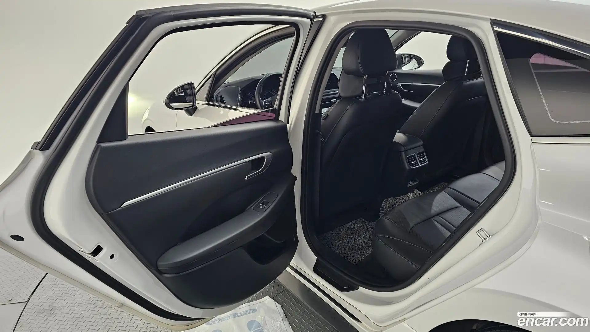 Sonata Hyundai 2019.4-OPTION-022