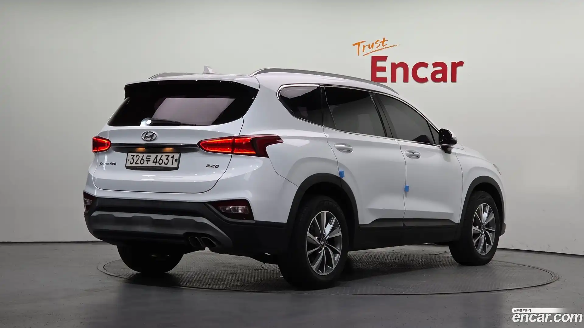Santafe Hyundai 2019.0-OUTER-002