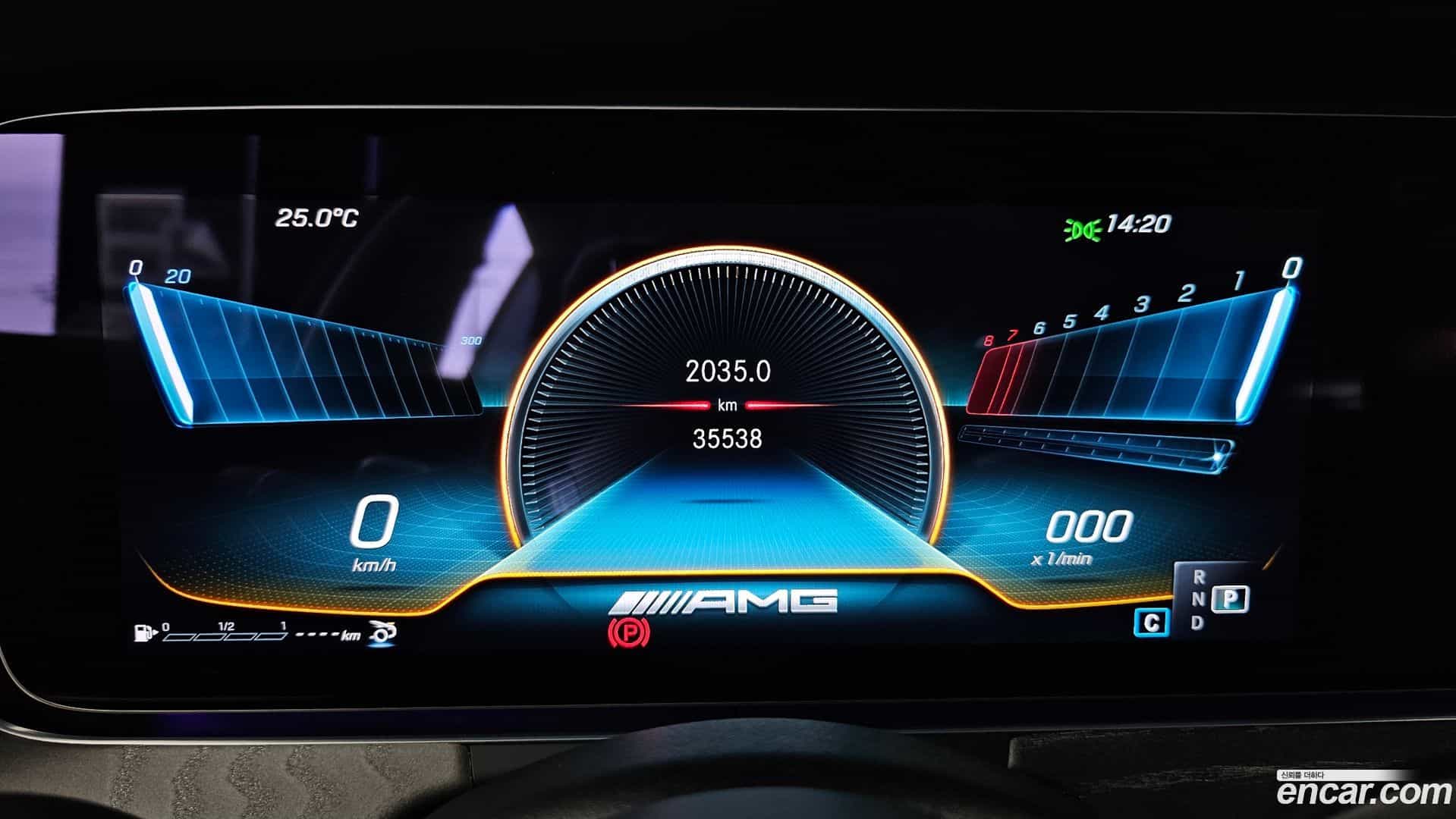 AMG GT Mercedes-Benz 2022.10-INNER-008