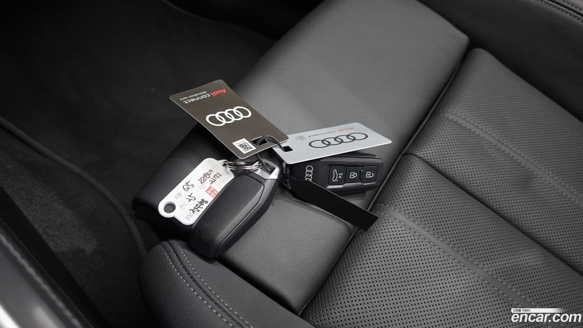 Q5 Audi 2025.5-OPTION-047