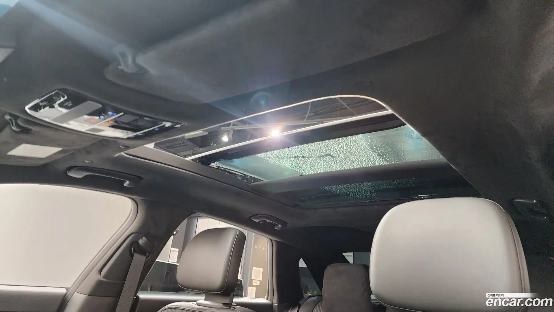 Grandeur Hyundai 2023.8-OPTION-022