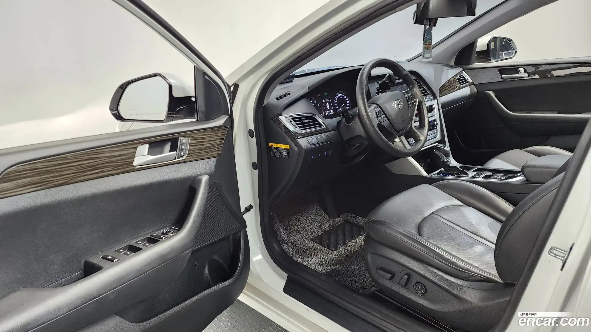Sonata Hyundai 2014.11-INNER-010