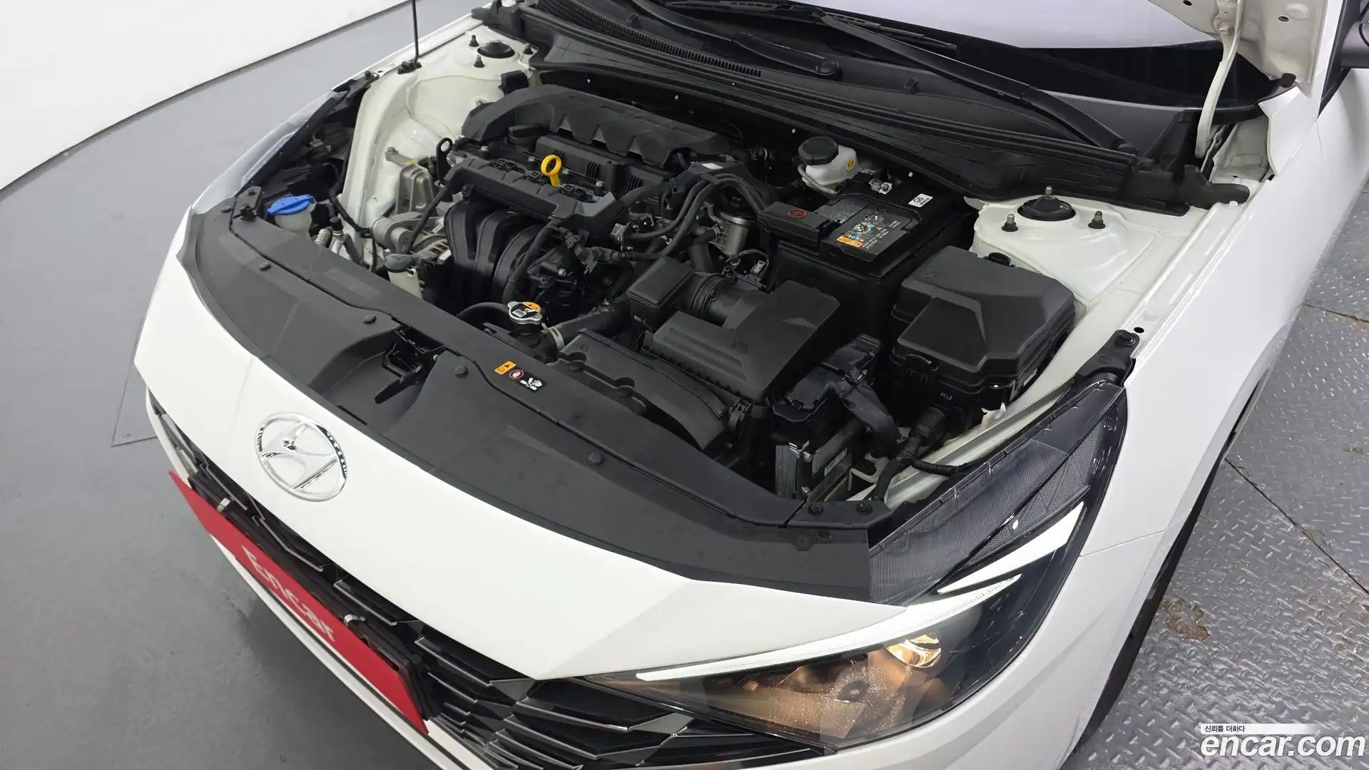 AVANTE Hyundai 2023.1-OUTER-006