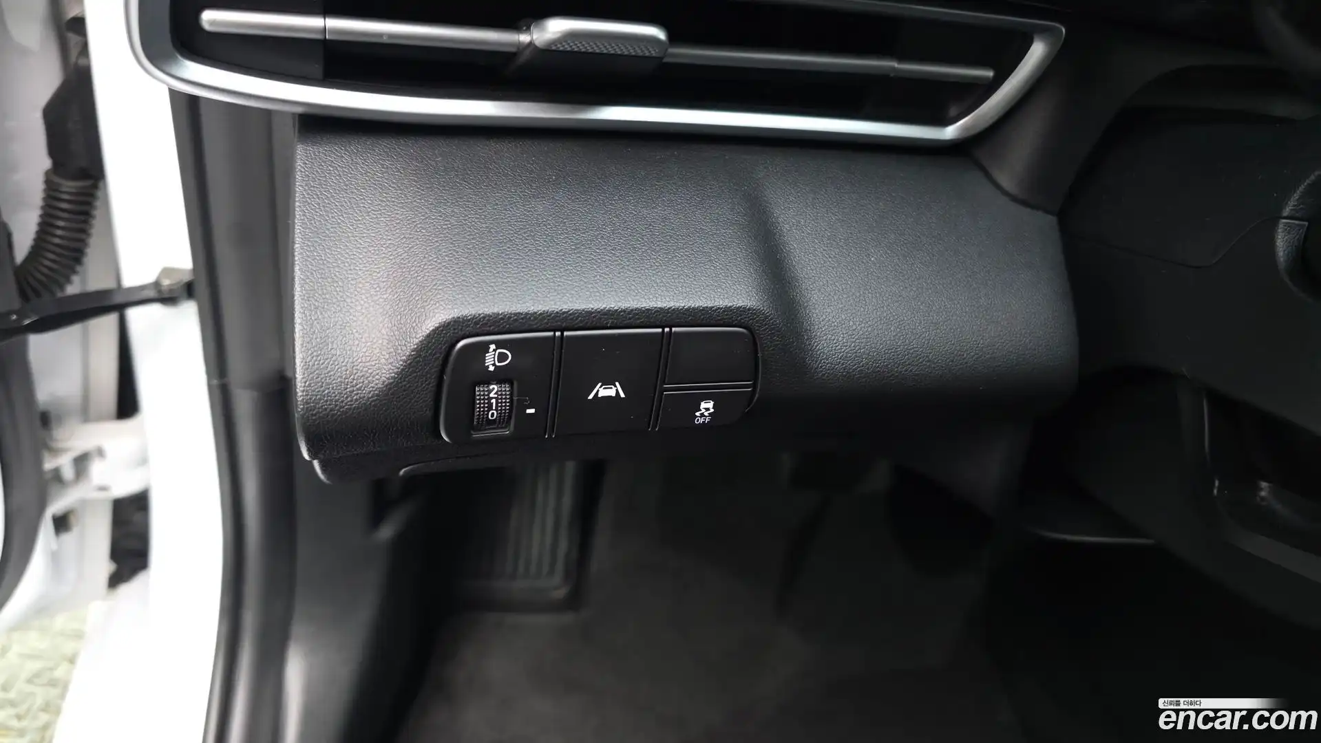 AVANTE Hyundai 2023.1-OPTION-018