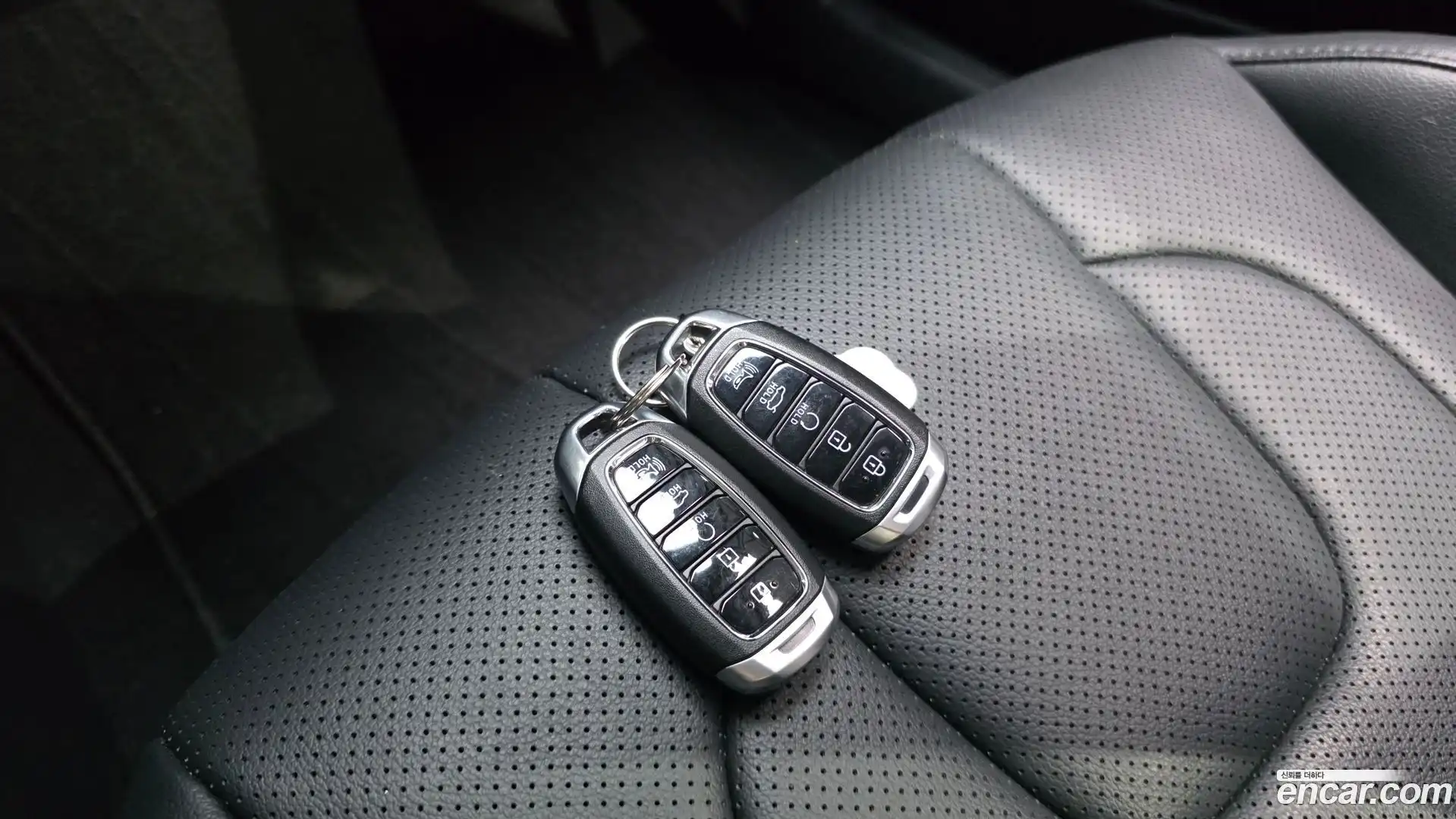 AVANTE Hyundai 2023.1-OPTION-024