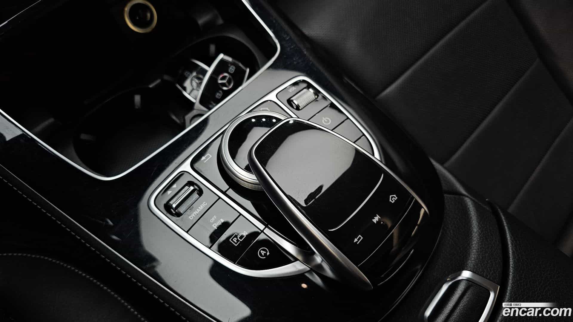 E-Class Mercedes-Benz 2016.9-OPTION-024