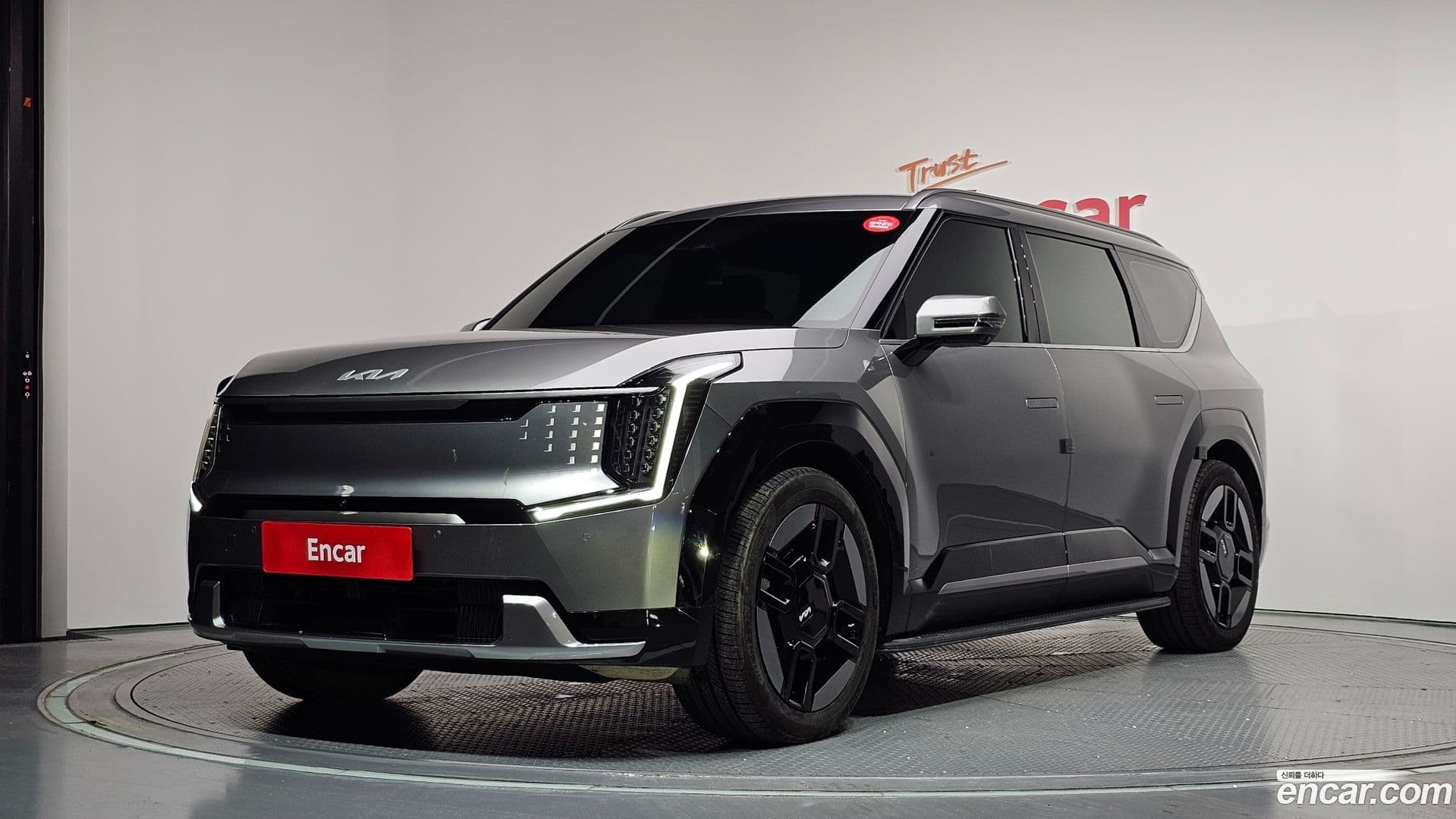 Main__Slider__Photo:EV9 Kia 2023.6-0
