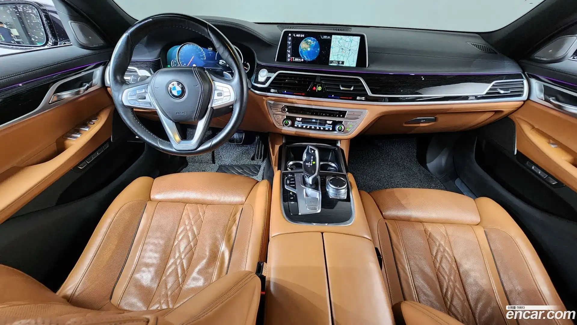 7-Series BMW 2017.11-INNER-007