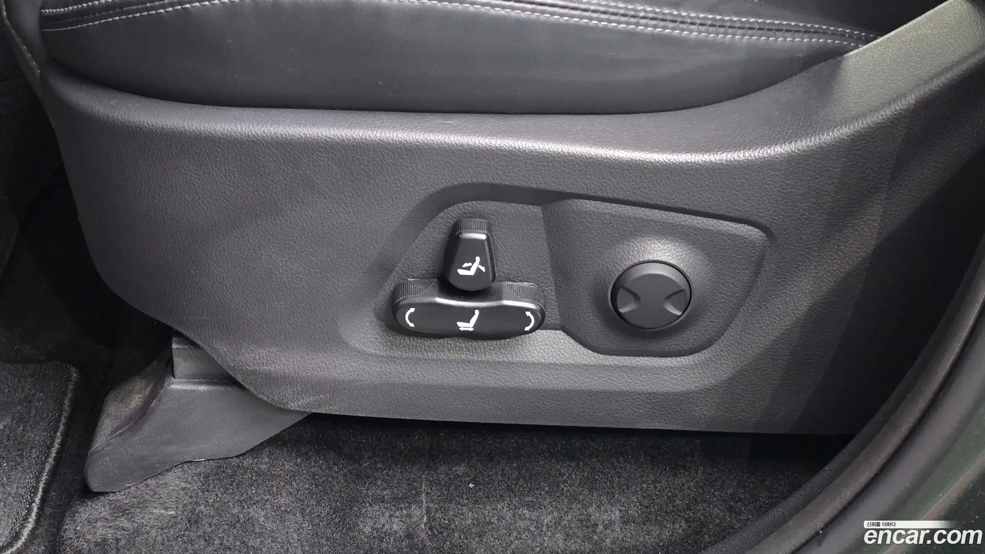 Rexton KG Mobility 2022.9-OPTION-040