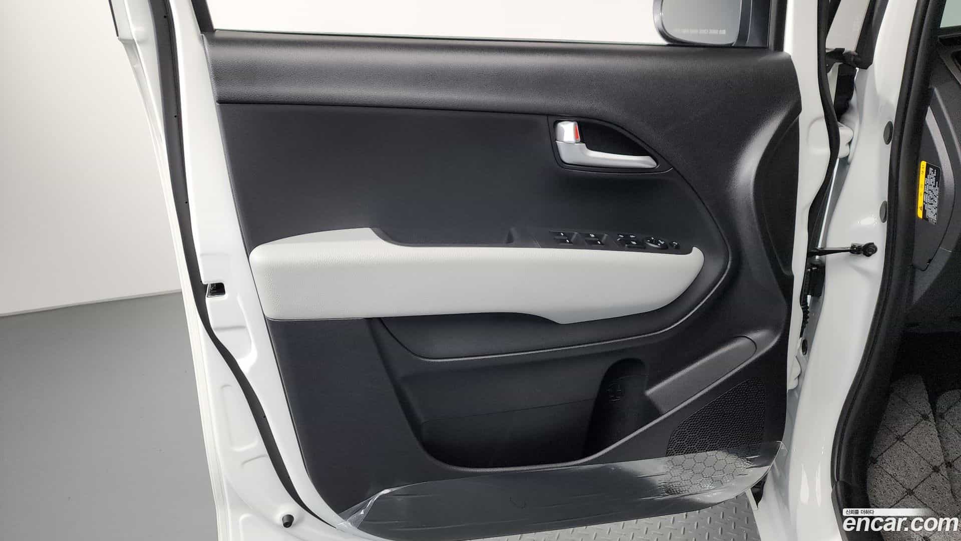 RAY Kia 2026.5-INNER-034