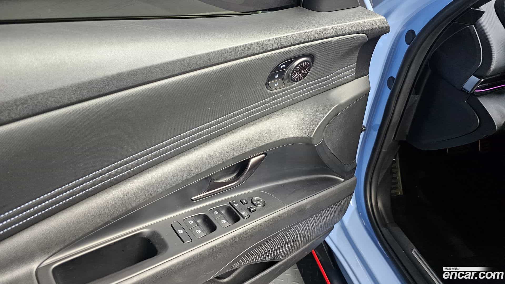 AVANTE Hyundai 2022.2-OPTION-041