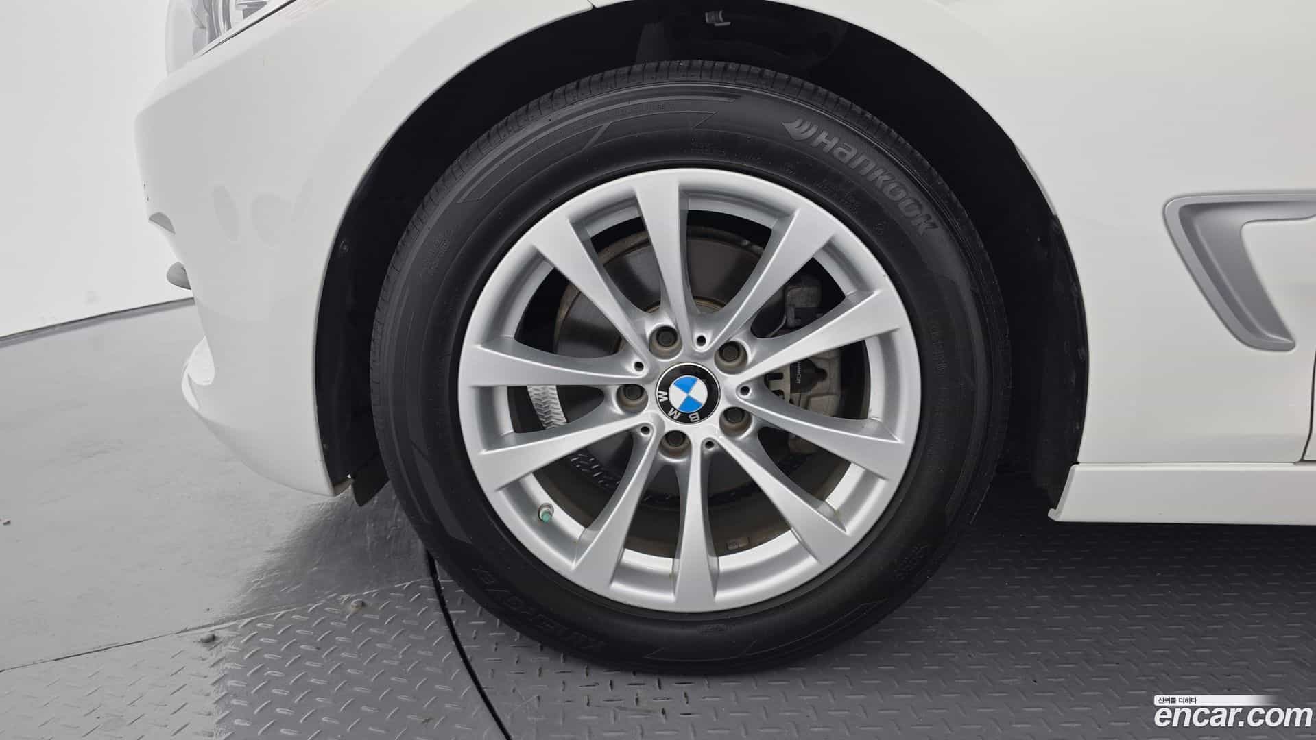 Gran Turismo BMW 2020.4-OUTER-005