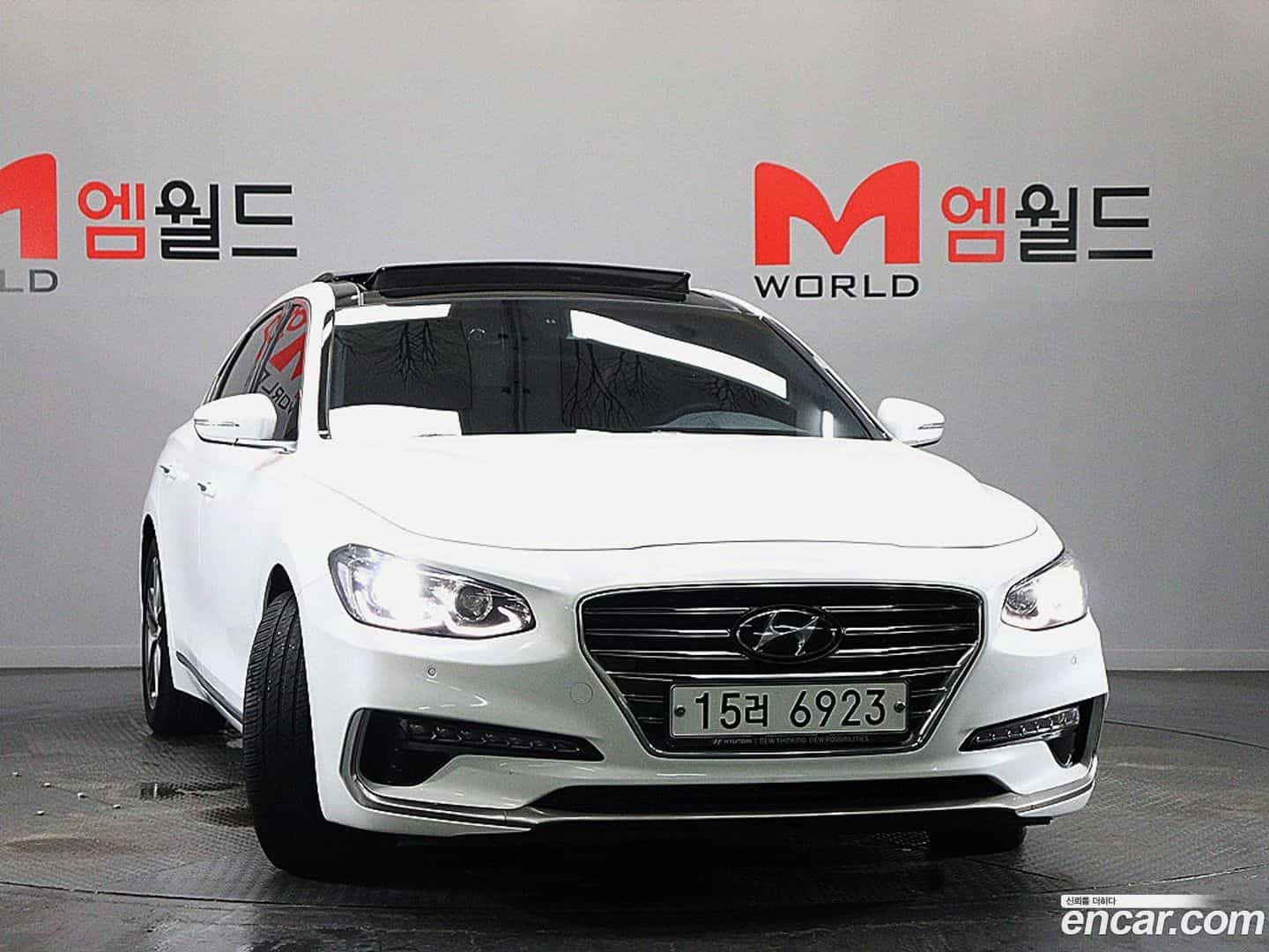 Grandeur Hyundai 2017.0-OUTER-003
