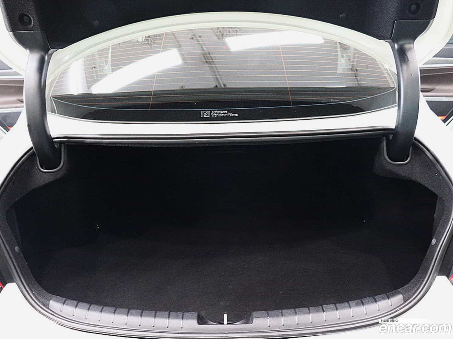 Grandeur Hyundai 2017.0-OPTION-023