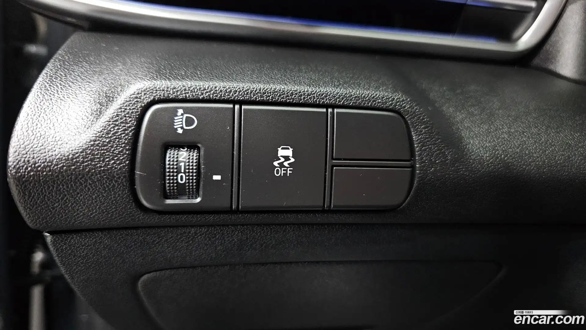 AVANTE Hyundai 2024.5-OPTION-024