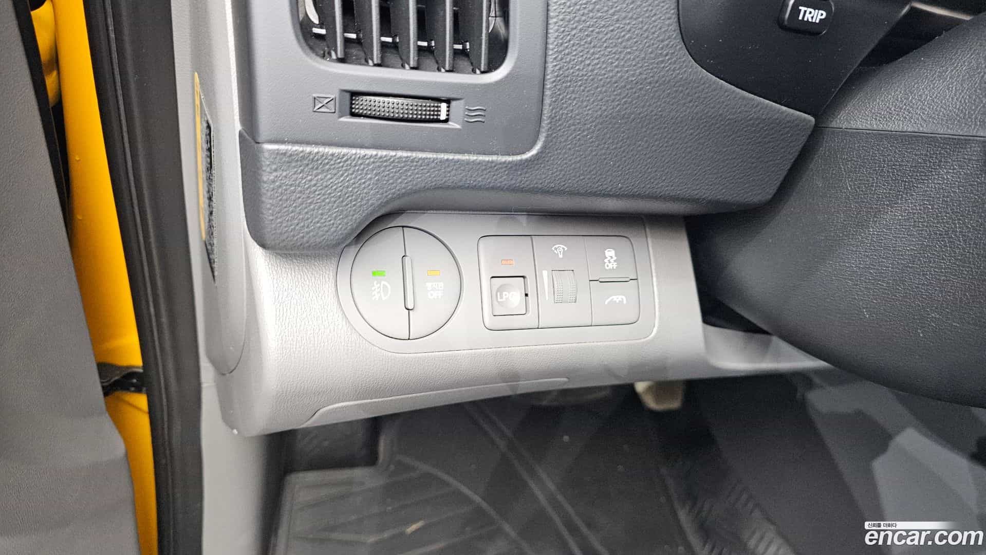 Starex Hyundai 2021.2-OPTION-020