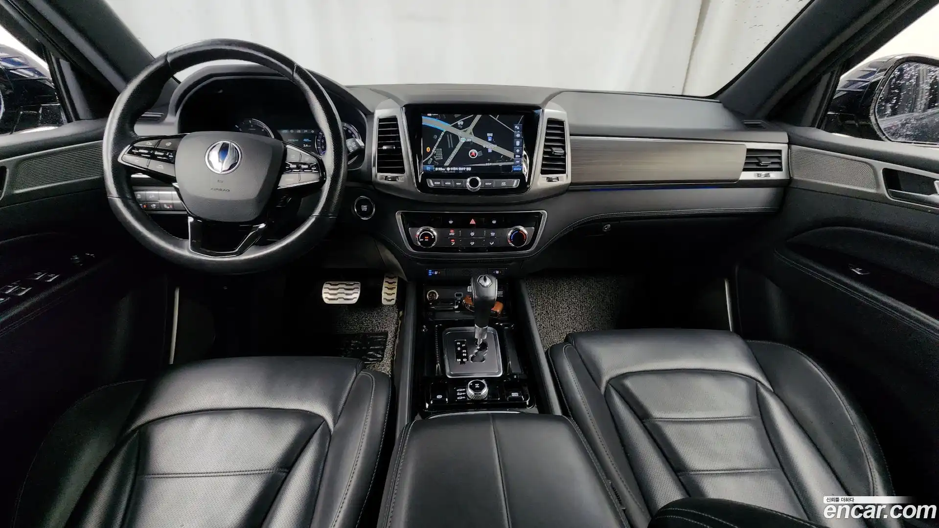 Rexton KG Mobility 2019.6-INNER-007