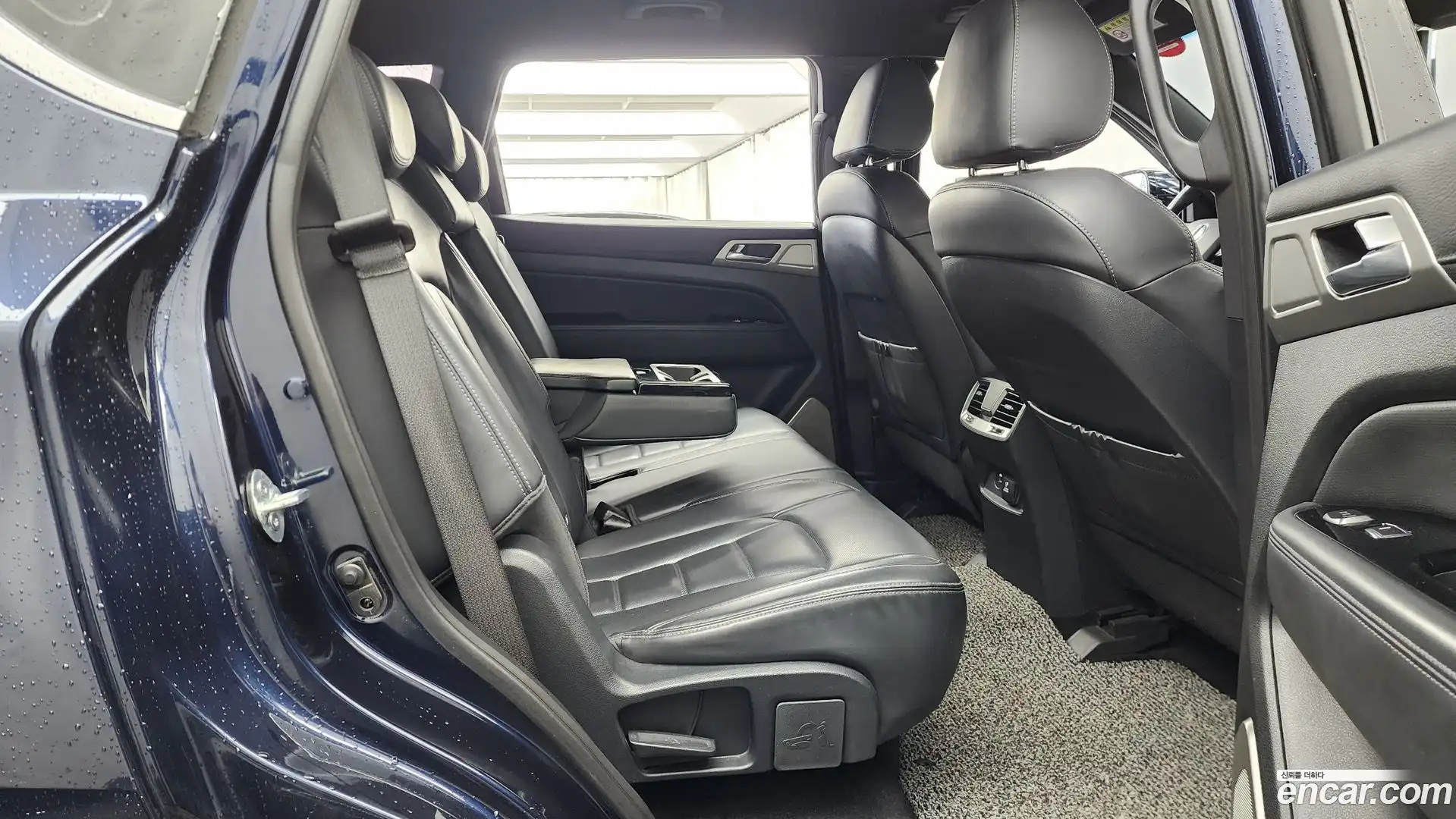 Rexton KG Mobility 2019.6-OPTION-016