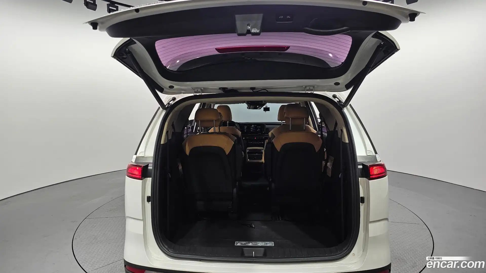 Canival Kia 2021.2-OPTION-024