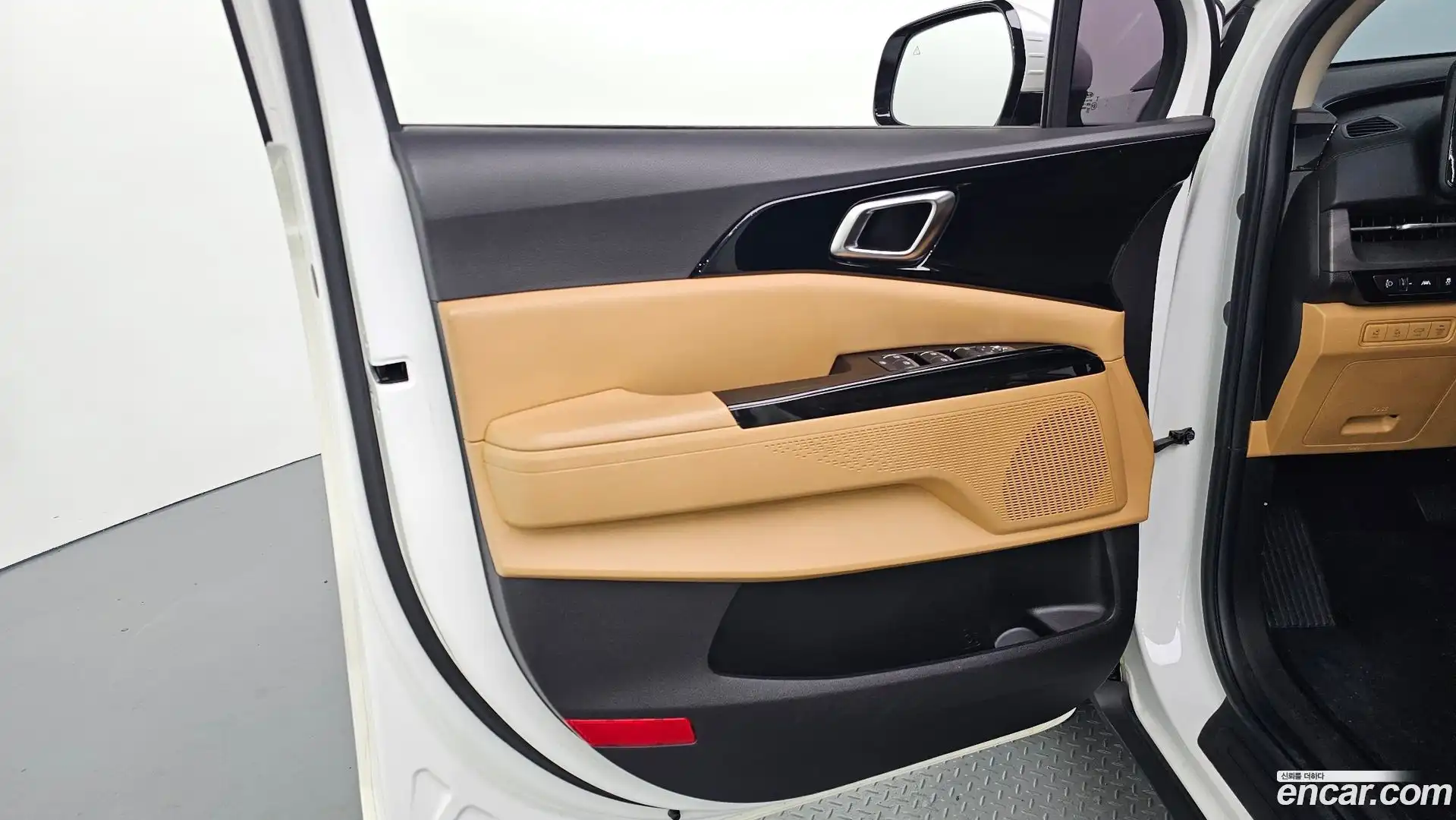 Canival Kia 2021.2-INNER-034