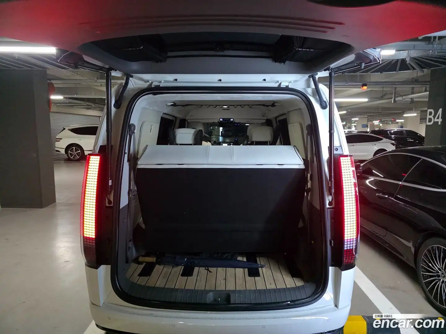 Staria Hyundai 2025.6-OPTION-020