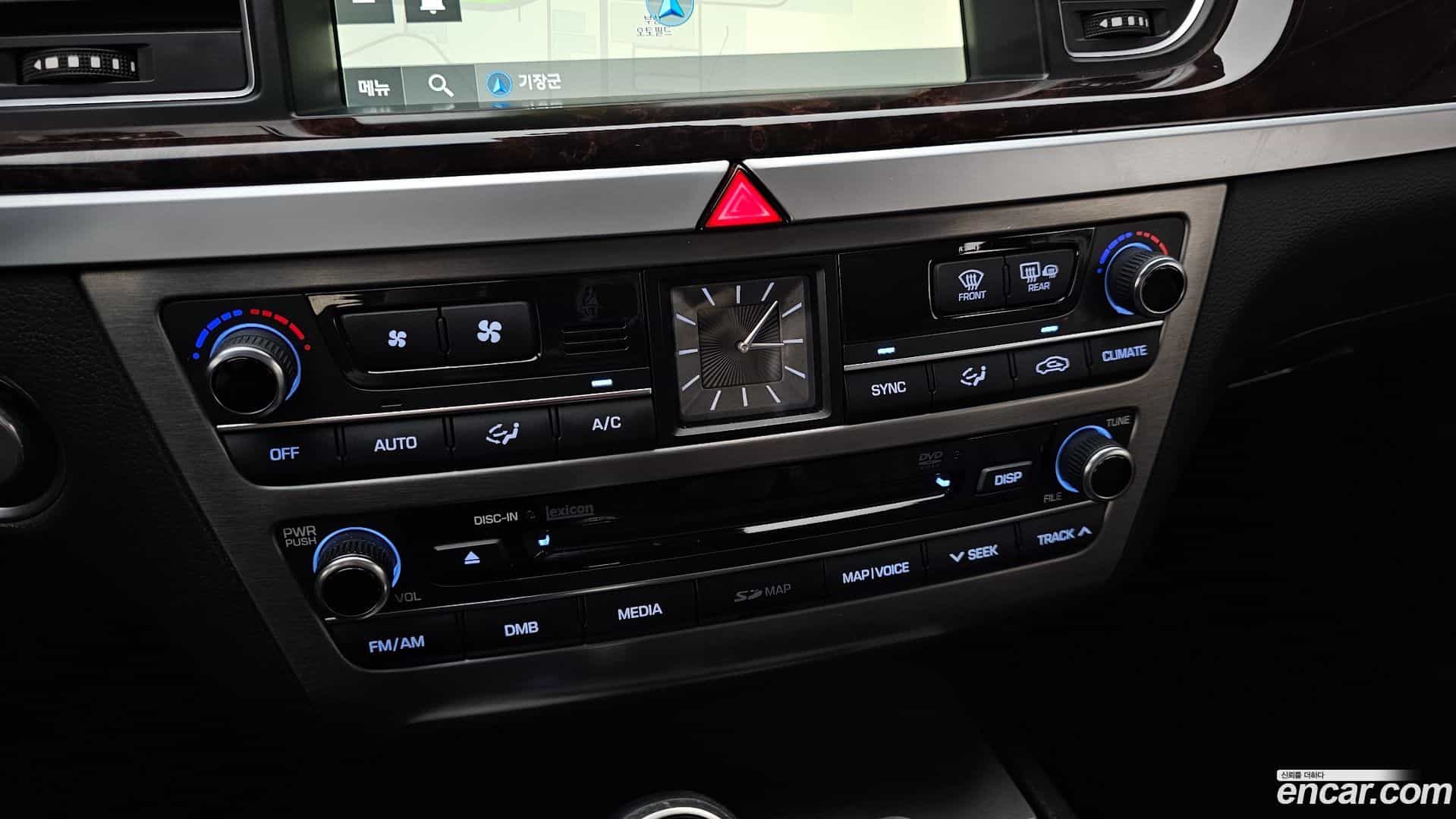 Genesis Hyundai 2014.1-OPTION-023