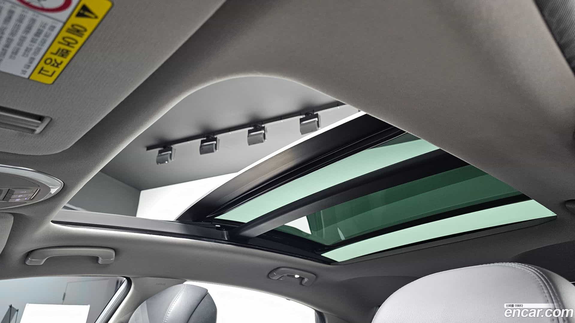 Genesis Hyundai 2014.1-OPTION-043