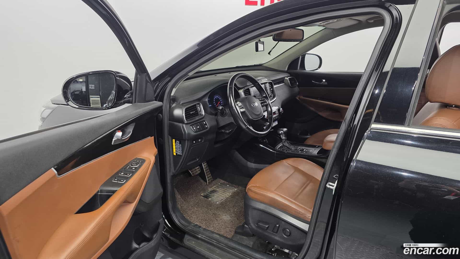 Sorento Kia 2018.6-INNER-010