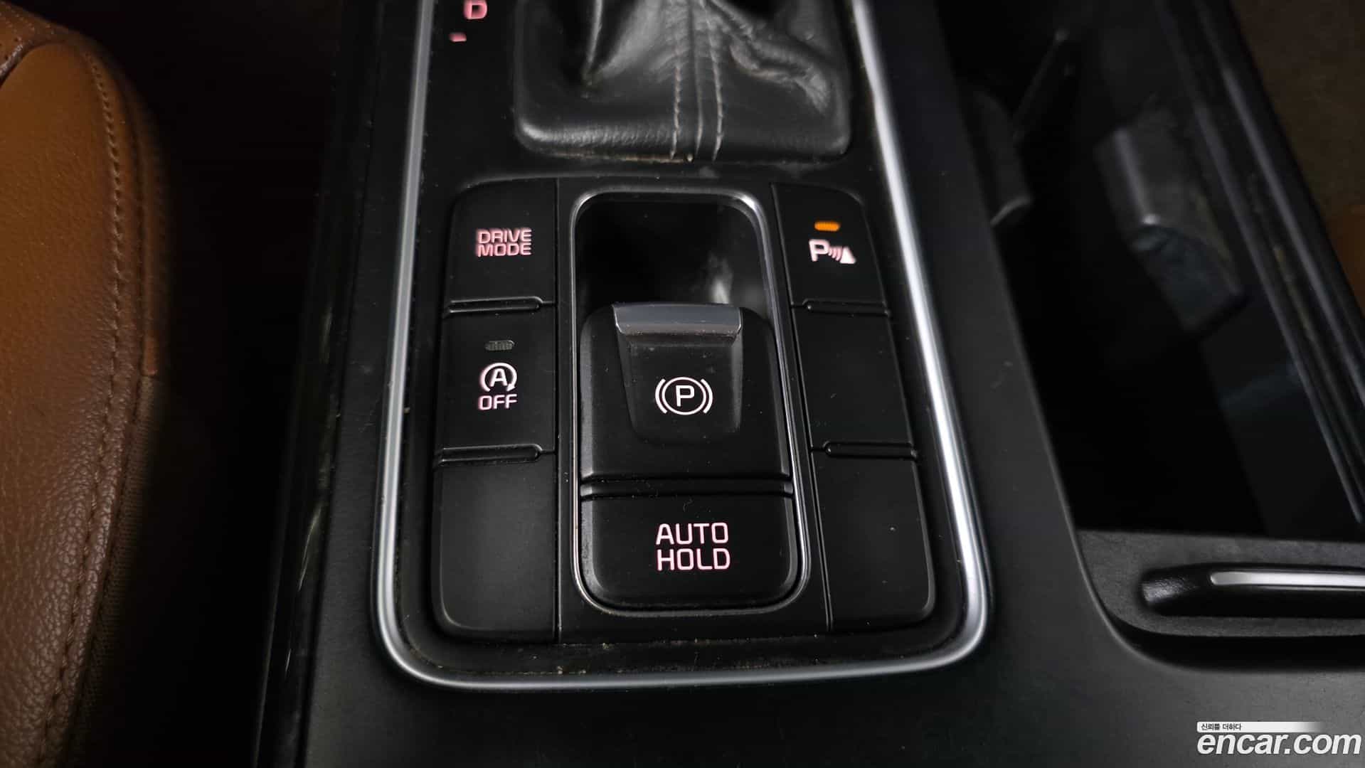 Sorento Kia 2018.6-OPTION-023