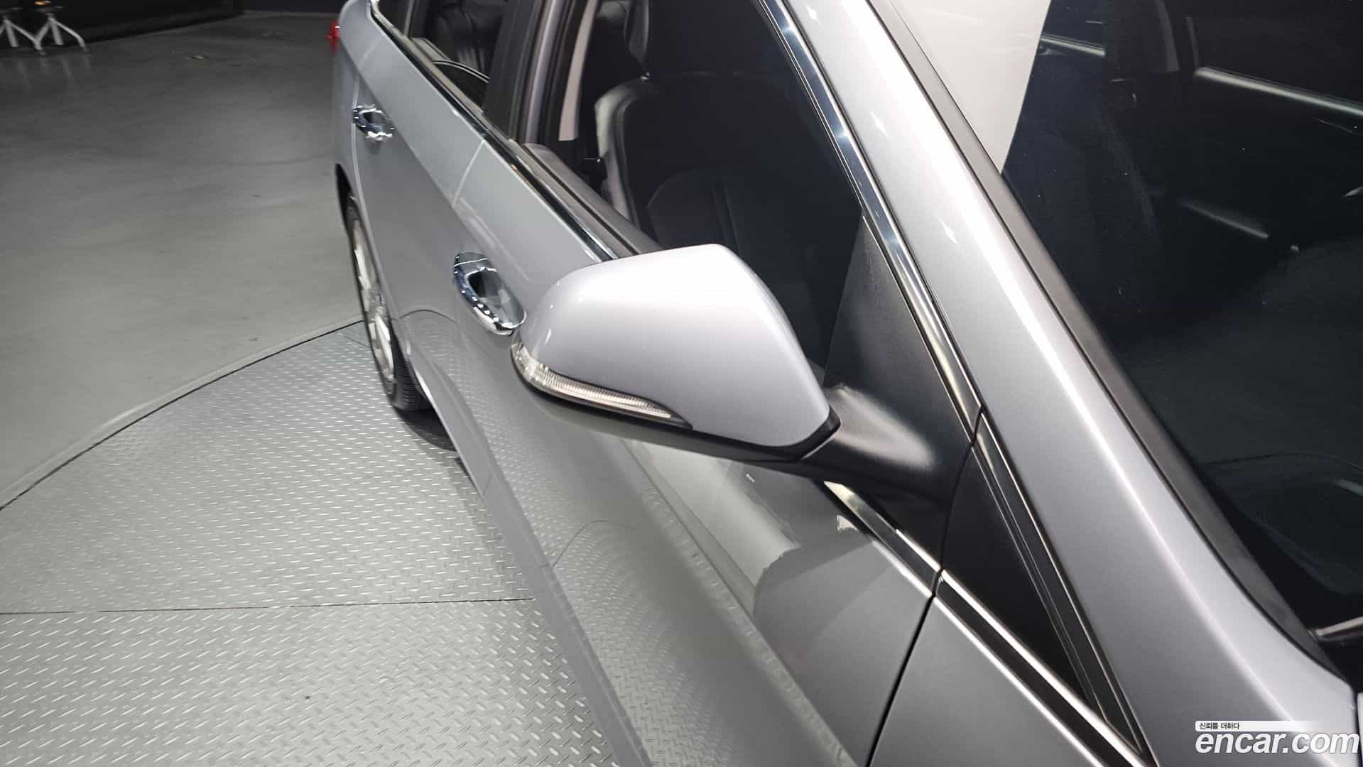Sonata Hyundai 2017.1-OPTION-042