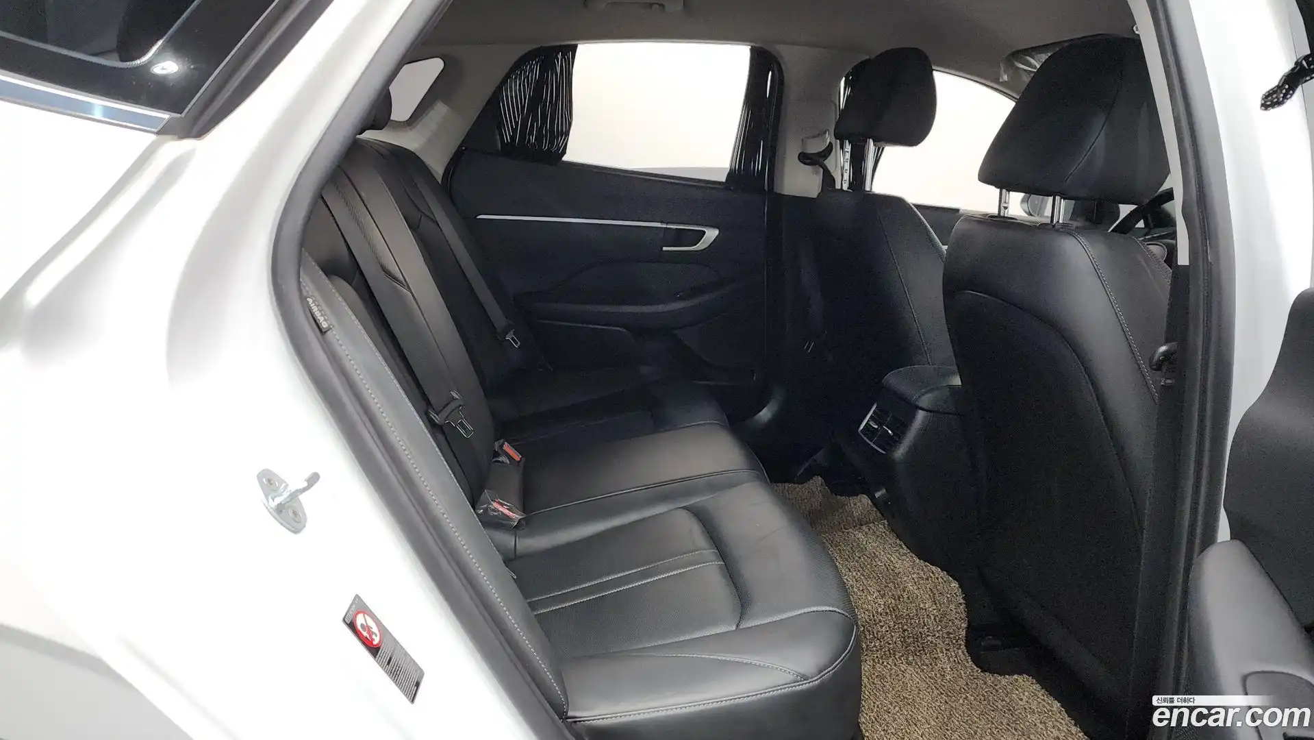 Sonata Hyundai 2019.4-OPTION-015