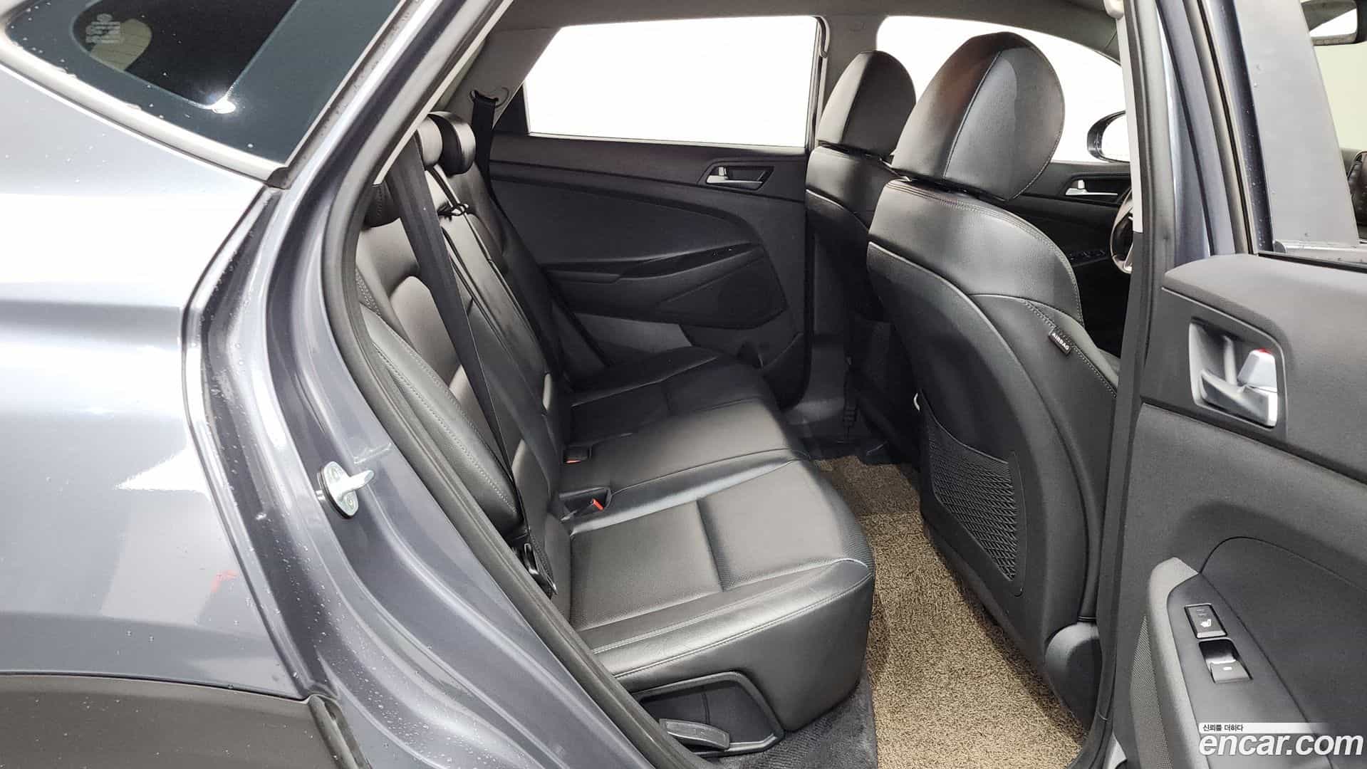 Tucson Hyundai 2019.6-OPTION-015
