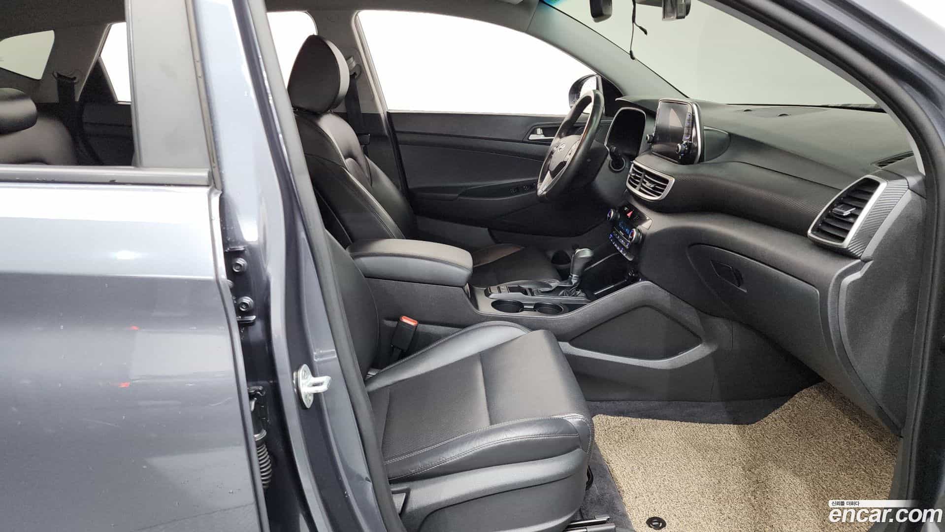 Tucson Hyundai 2019.6-INNER-036