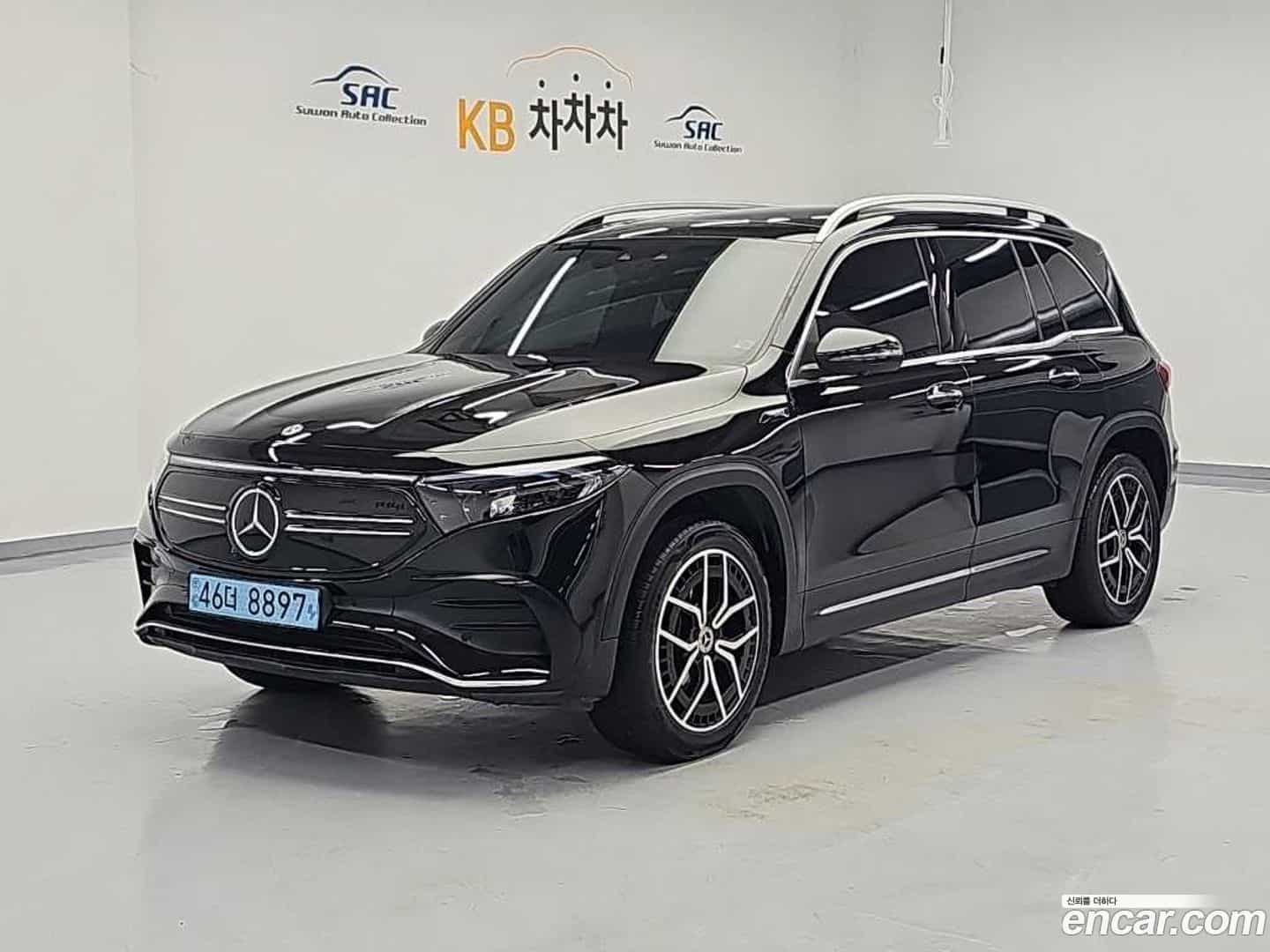 EQB Mercedes-Benz 2022.5-OUTER-001