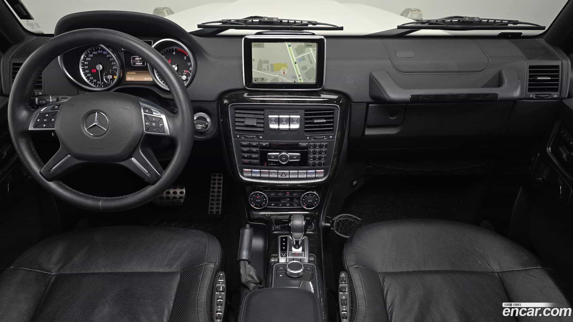 G-Class Mercedes-Benz 2015.4-INNER-007