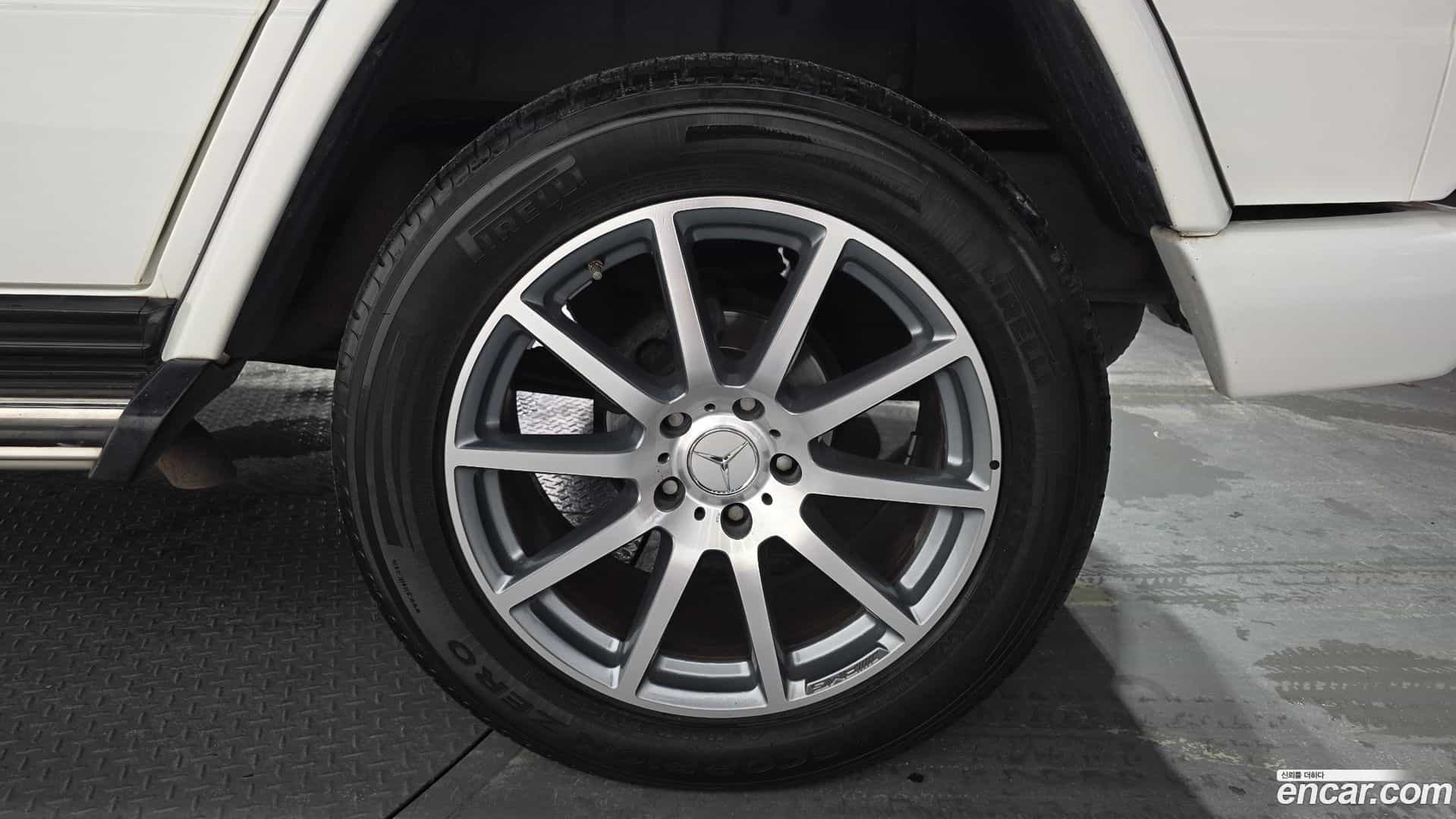 G-Class Mercedes-Benz 2015.4-OUTER-031