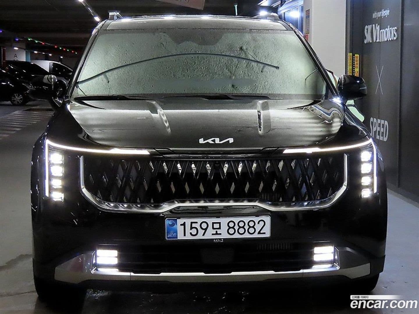 Main__Slider__Photo:Canival Kia 2024.9-0