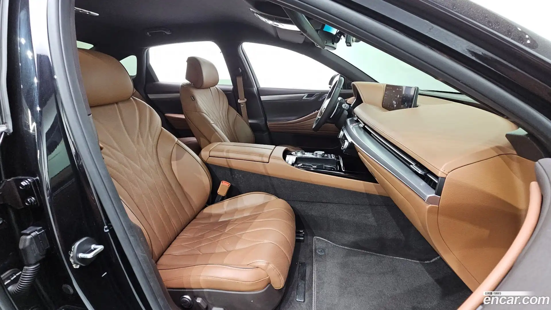 G80 Genesis 2024.0-INNER-036