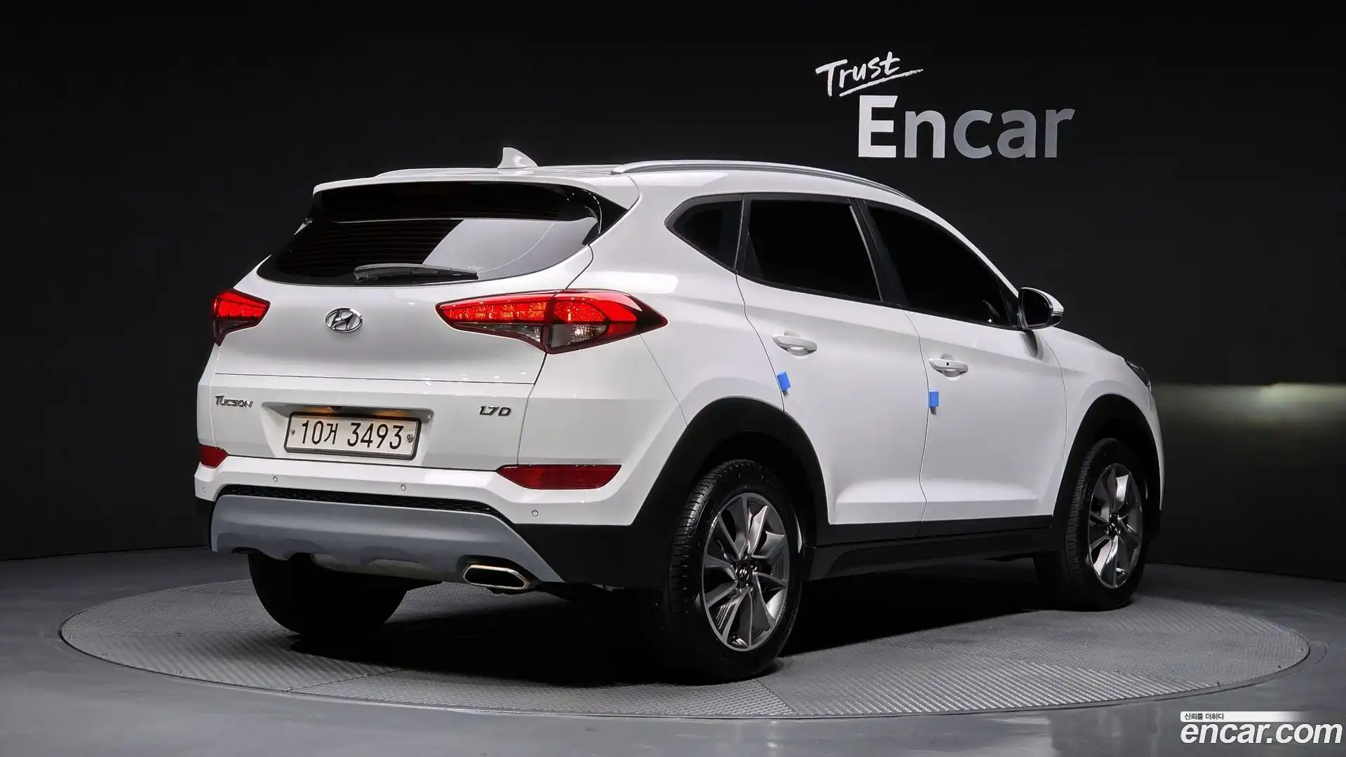 Tucson Hyundai 2018.1-OUTER-002