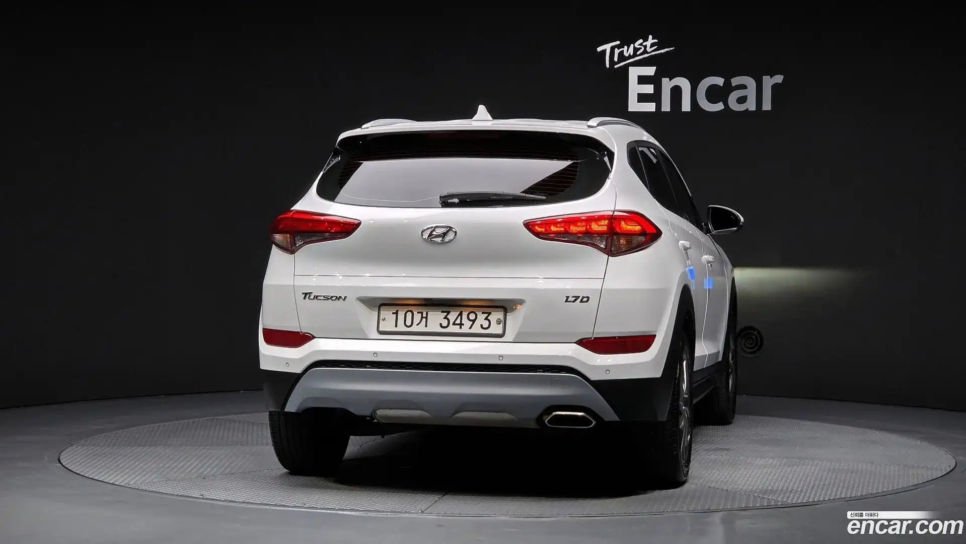 Tucson Hyundai 2018.1-OUTER-004