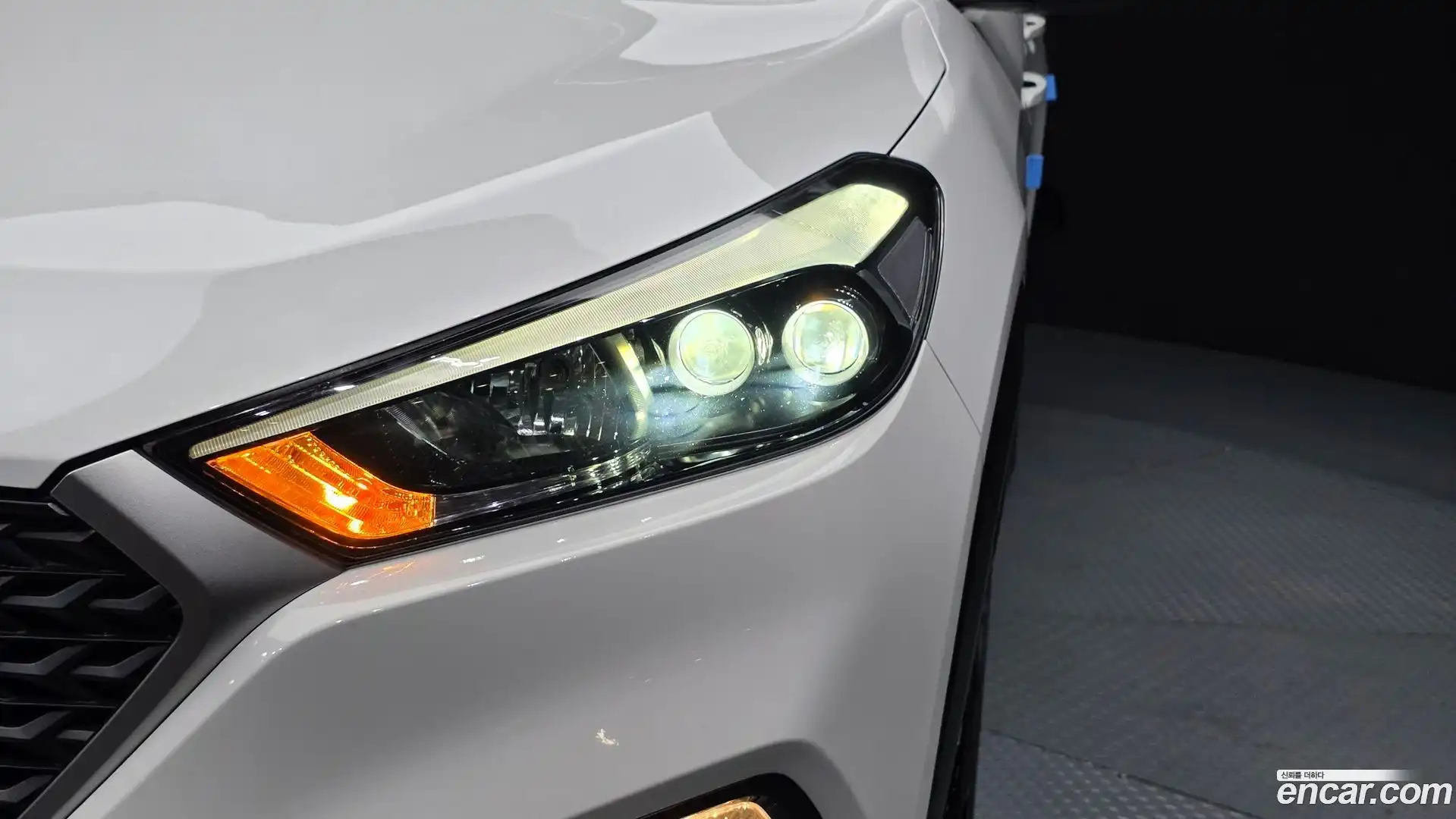 Tucson Hyundai 2018.1-OUTER-032