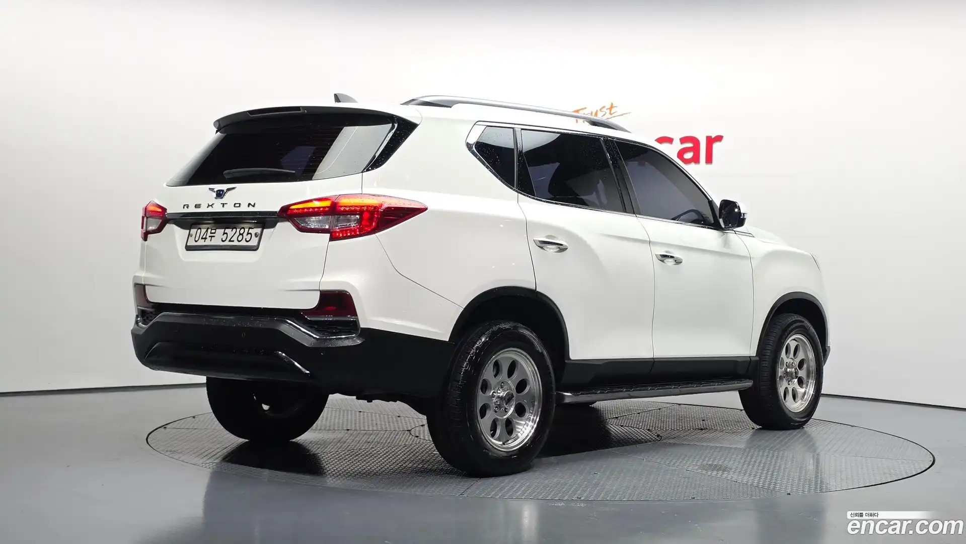Rexton KG Mobility 2018.0-OUTER-002
