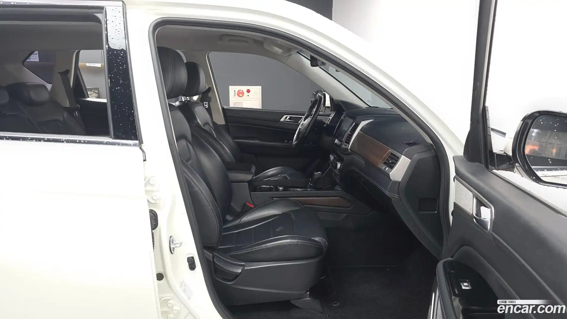 Rexton KG Mobility 2018.0-OPTION-015