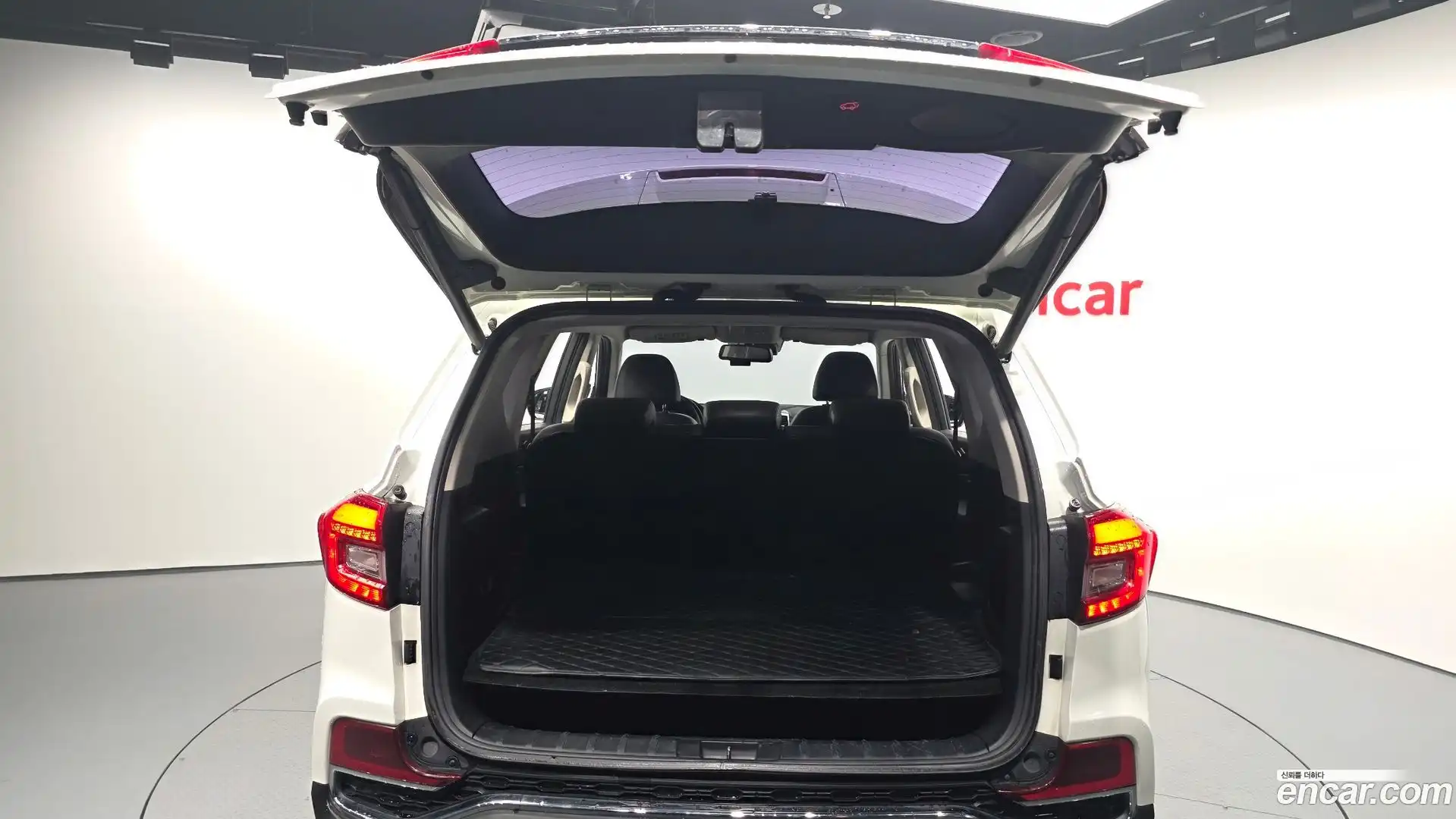 Rexton KG Mobility 2018.0-OPTION-024