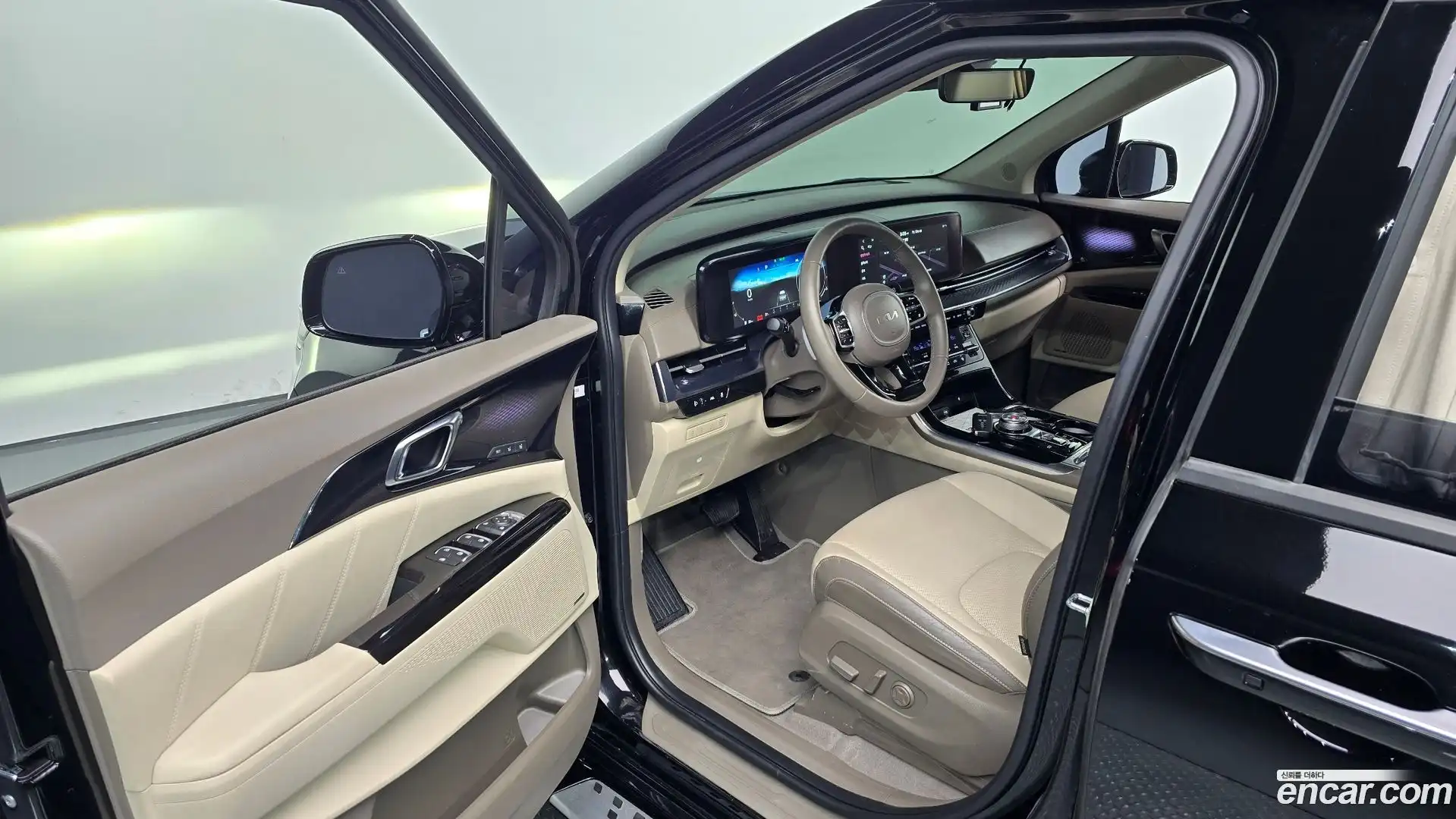 Canival Kia 2023.3-OPTION-015