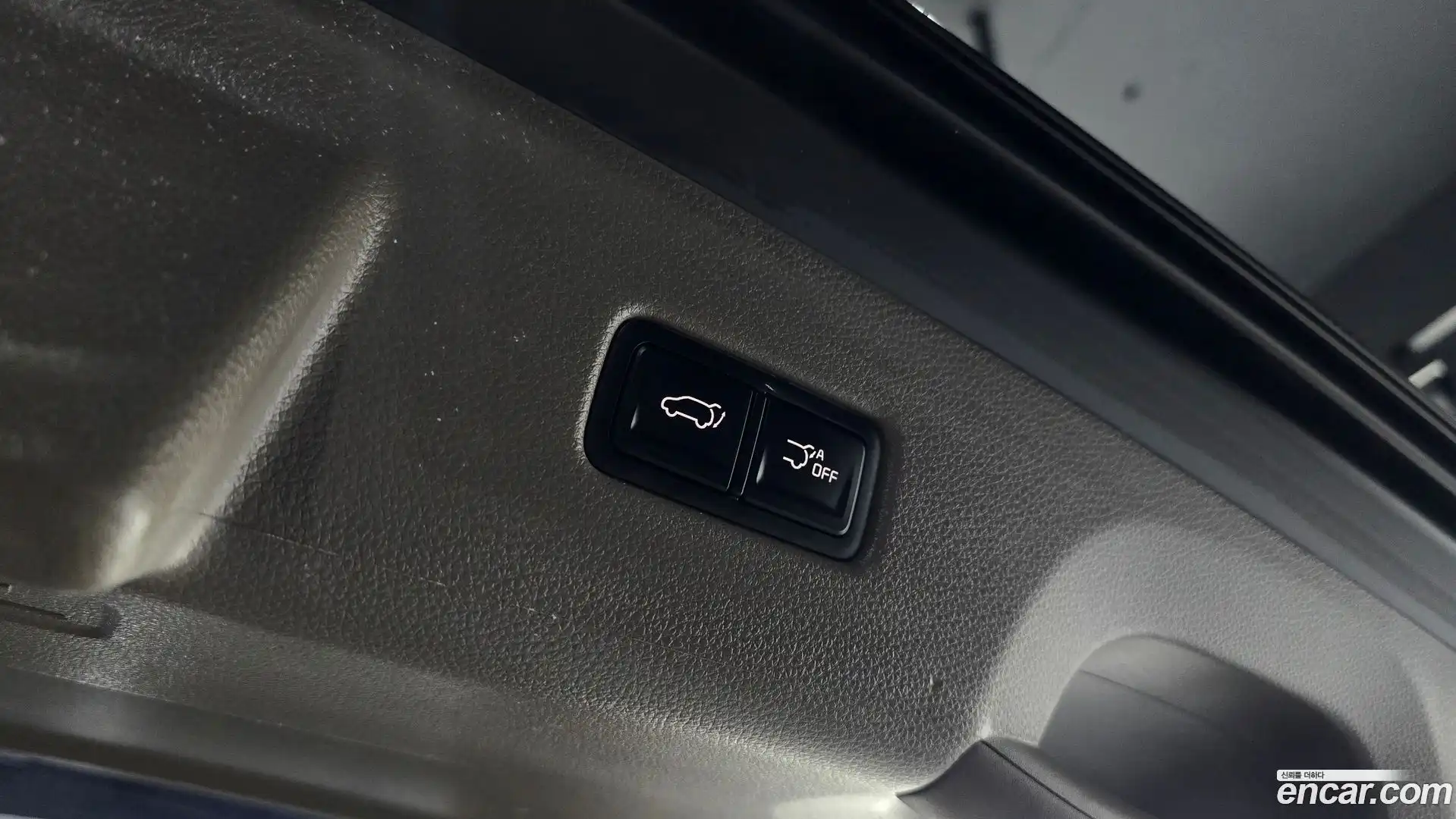 Canival Kia 2023.3-OPTION-022