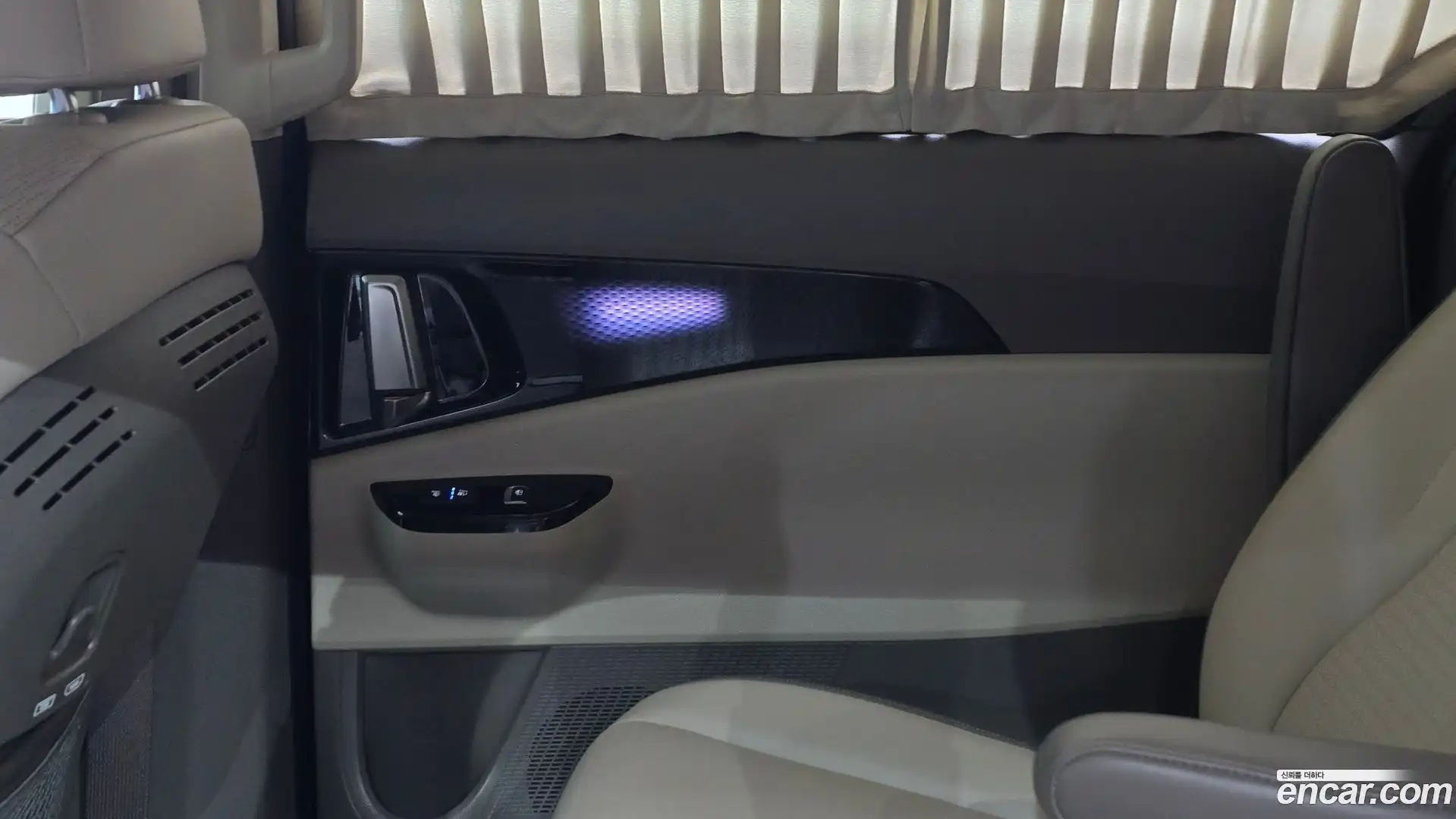 Canival Kia 2023.3-INNER-035
