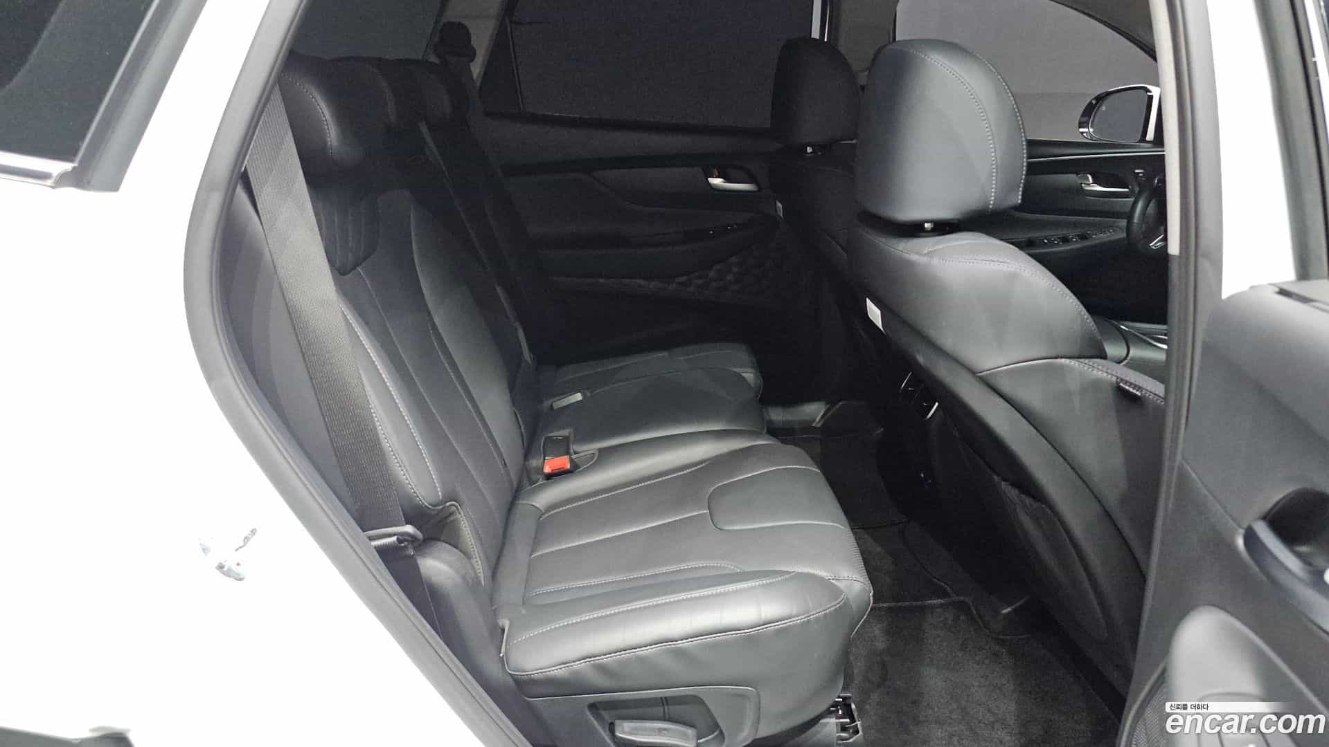 Santafe Hyundai 2023.2-OPTION-044