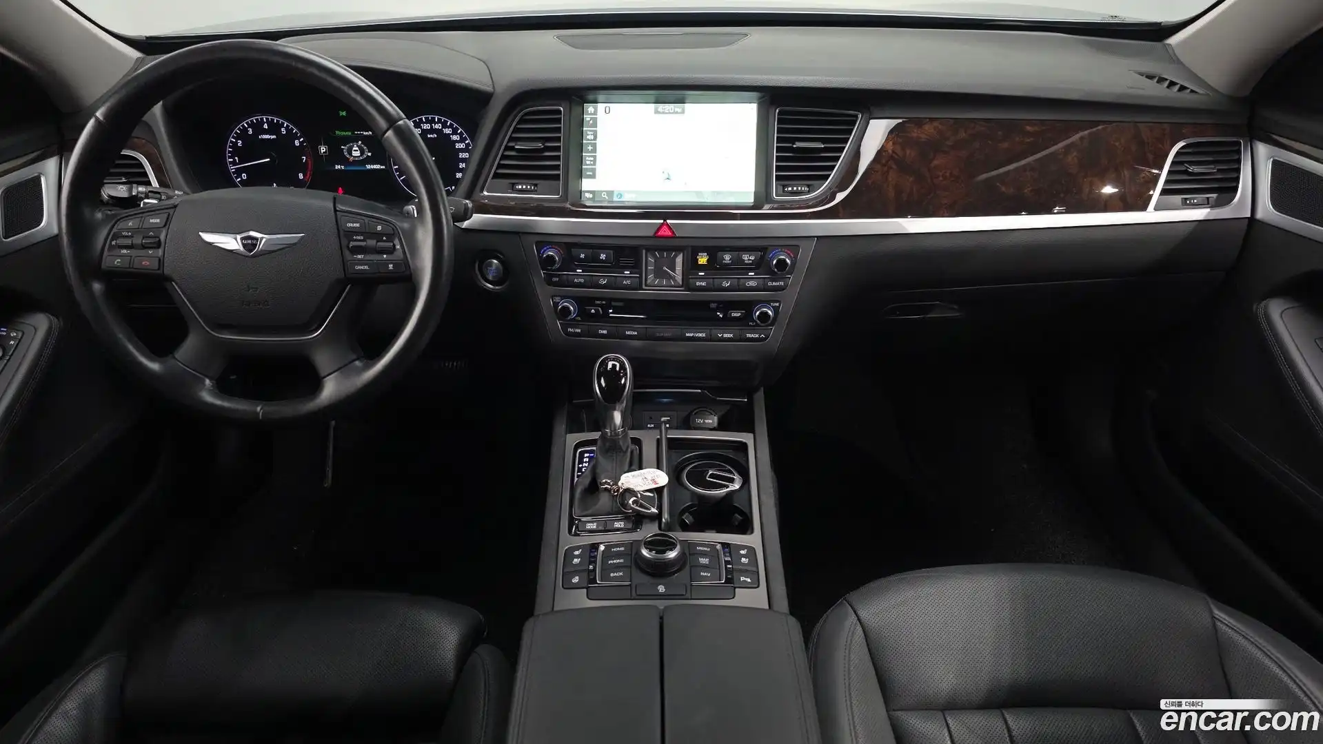 Genesis Hyundai 2015.5-INNER-007
